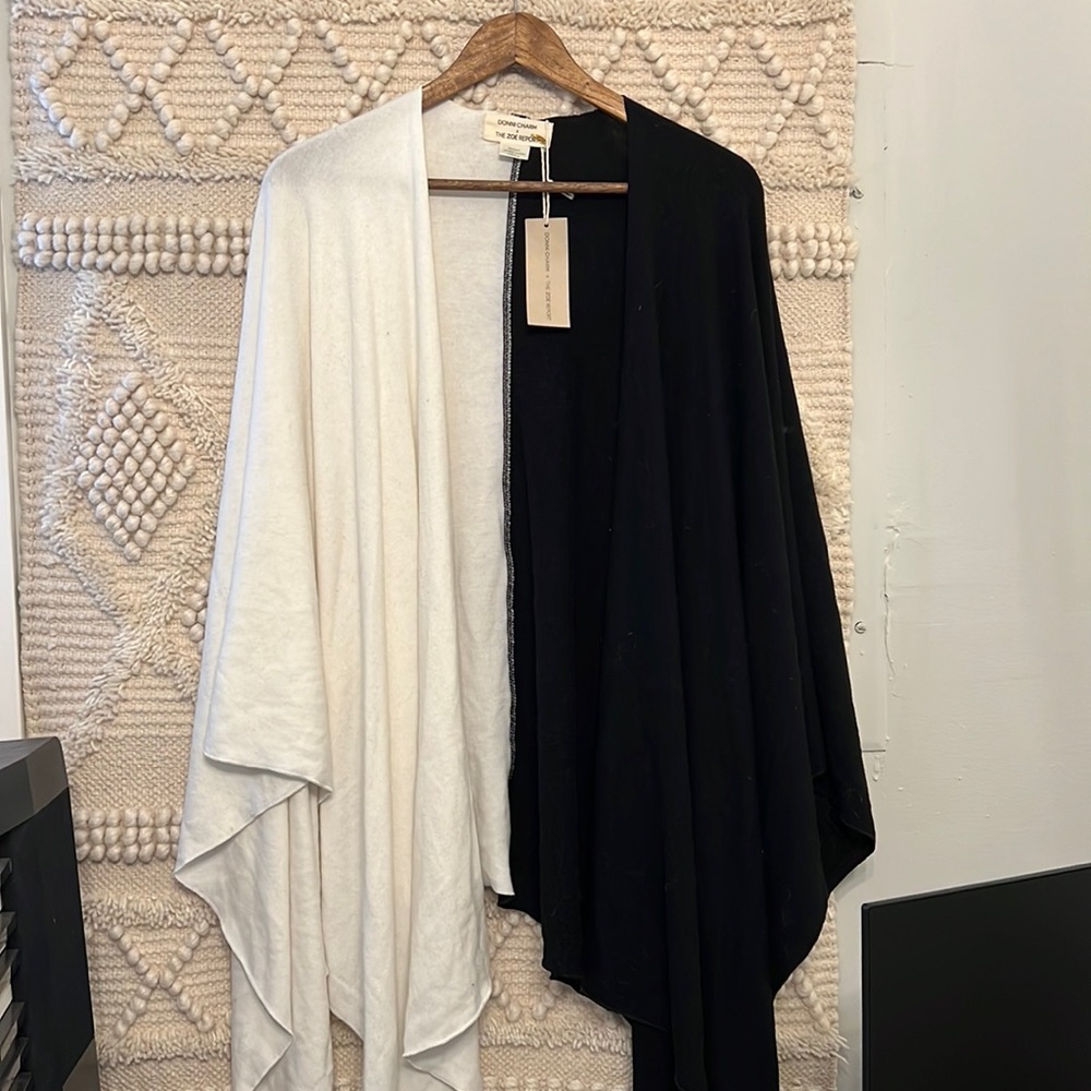 NWT DONNI CHARM X THE ZOE REPORT cape